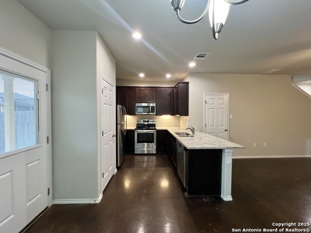 Image 6 of 18 For 1137-1139 Renee Way