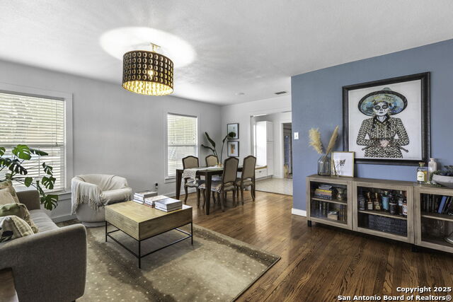 Image 2 of 11 For 403 Karen  