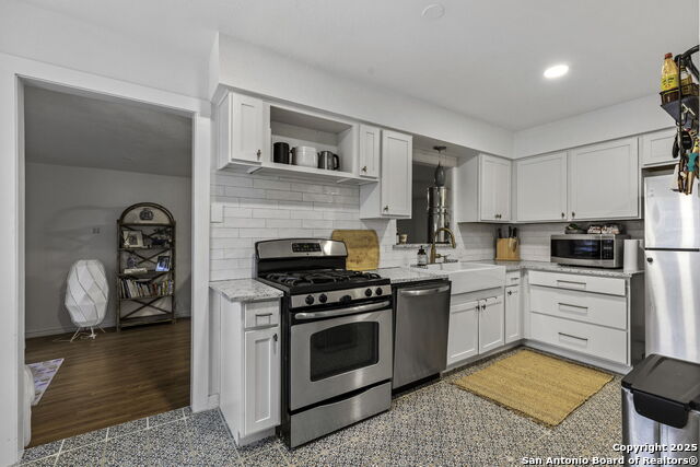 Image 3 of 11 For 403 Karen  