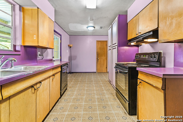 Image 12 of 22 For 4047 Tallulah Drive