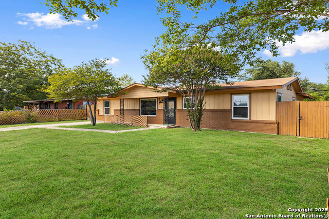 Image 3 of 22 For 4047 Tallulah Drive