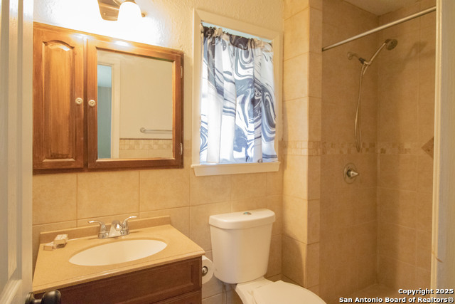 Image 13 of 21 For 8915 Brightwater