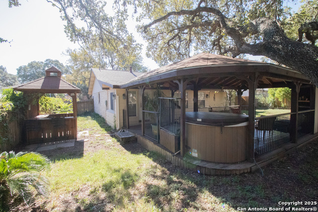 Image 19 of 21 For 8915 Brightwater