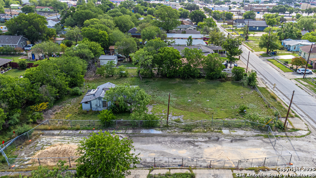 Image 5 of 22 For 239 Mccauley Blvd