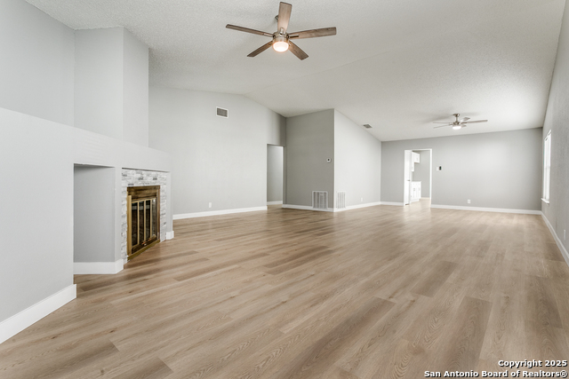 Image 6 of 25 For 7127 Elk Trail