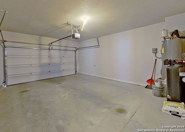 Image 24 of 26 For 754 Farmers Dell