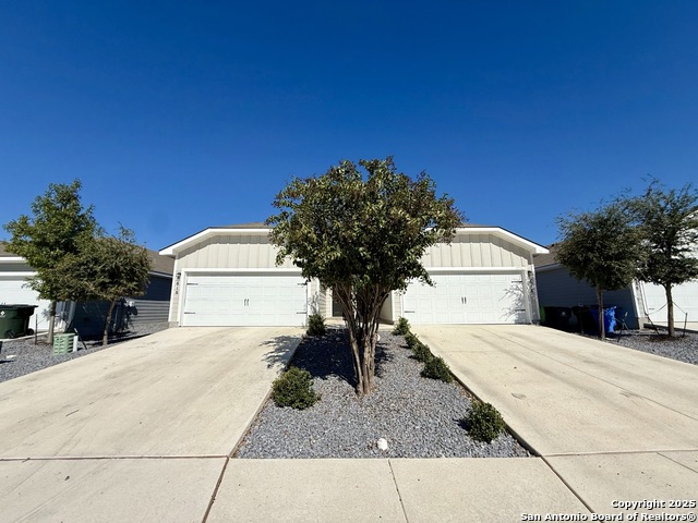 Details for 616-618 Heathers, Seguin, TX 78155