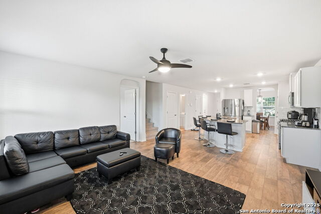 Image 11 of 35 For 4826 Swing Arc Way