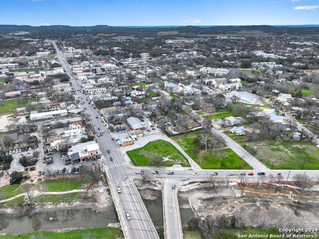 Listing photo id 3 for 115 Pecan St