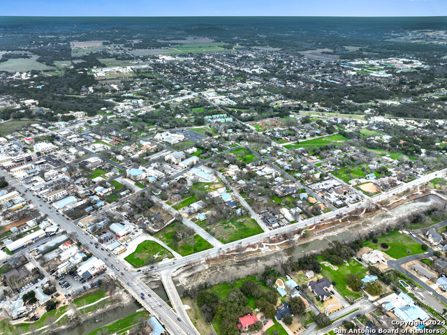 Listing photo id 5 for 115 Pecan St