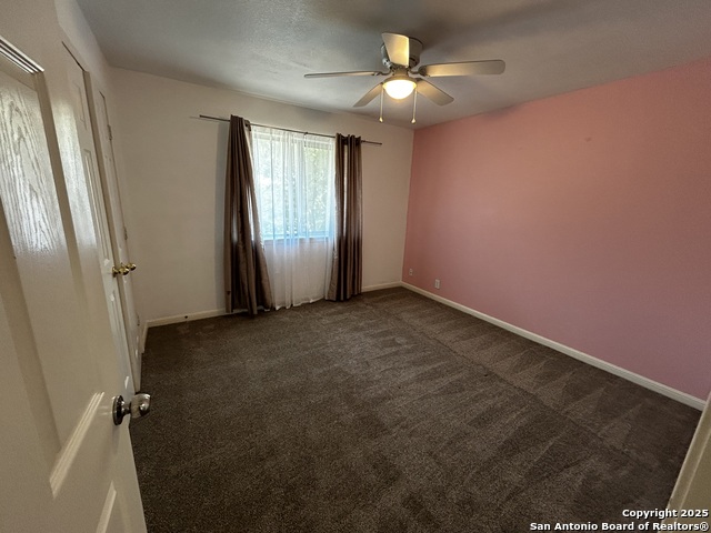 Image 17 of 22 For 21406 Beaver Brook