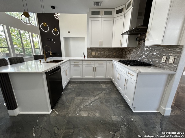 Image 3 of 22 For 21406 Beaver Brook