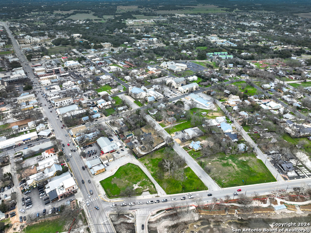 Listing photo id 2 for 115 Pecan St