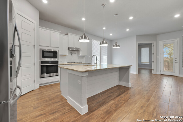 Image 6 of 34 For 15766 La Subida