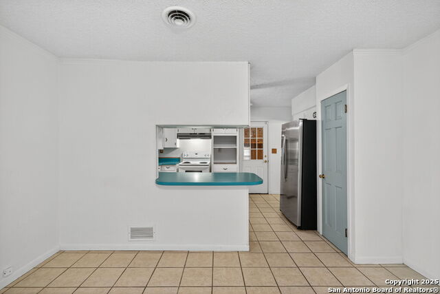 Image 10 of 31 For 7590 New Sulphur Springs Rd