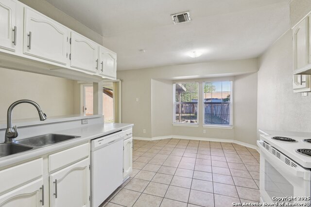 Image 17 of 41 For 1314 Bitterlake