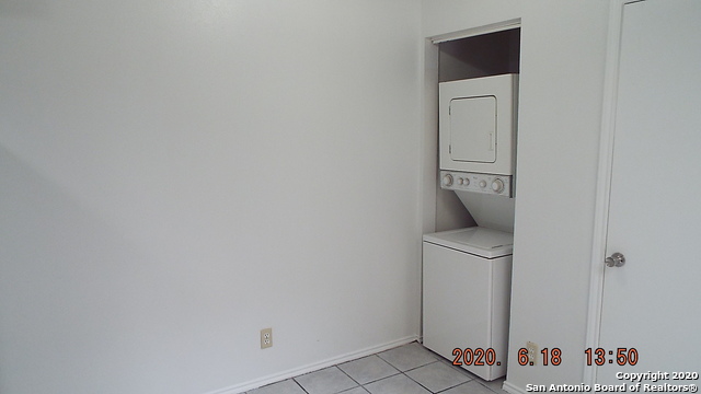 Image 15 of 18 For 5513 Lochmoor 1