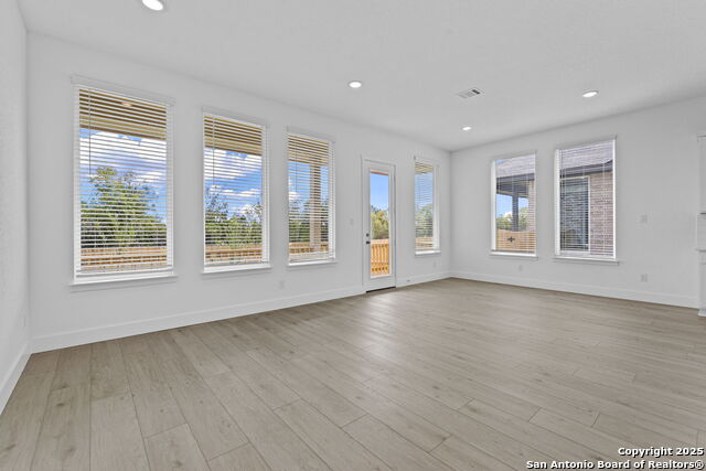 Image 19 of 33 For 5516 Paschal Park