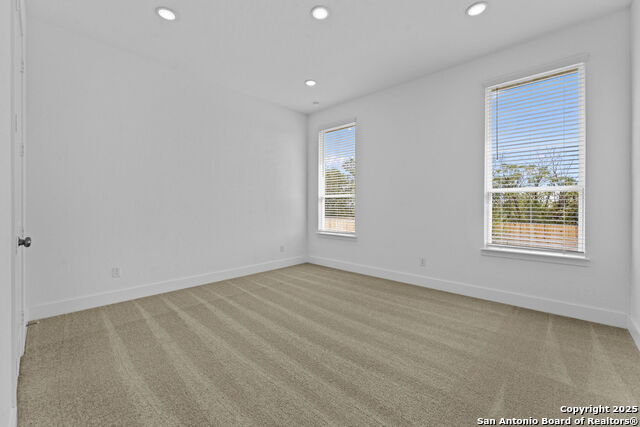 Image 20 of 33 For 5516 Paschal Park