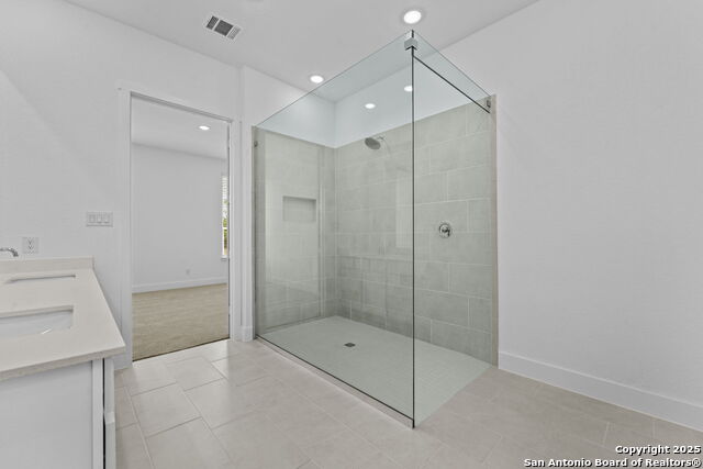 Image 23 of 33 For 5516 Paschal Park