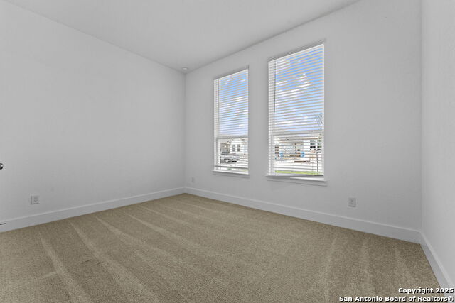 Image 9 of 33 For 5516 Paschal Park