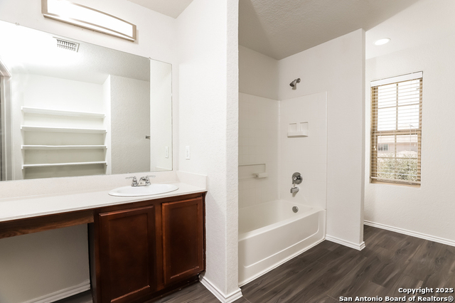 Image 12 of 17 For 8911 Ashley Wilkes