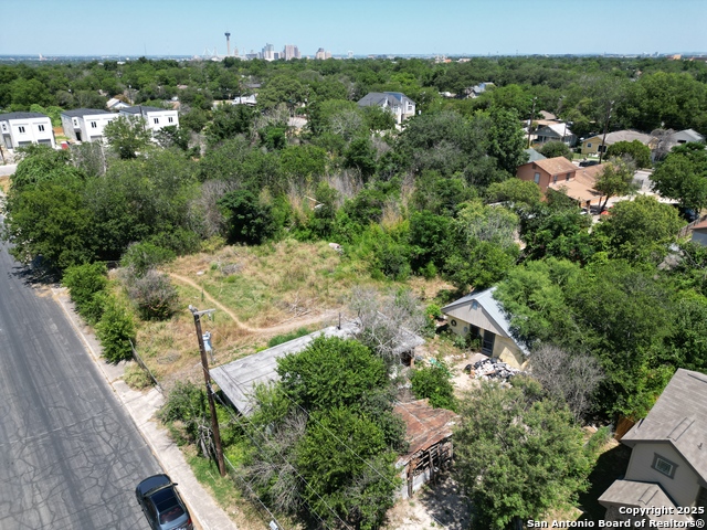 Image 2 of 4 For 1421 Denver