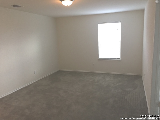 Listing photo id 8 for 525 Dusty Emerald