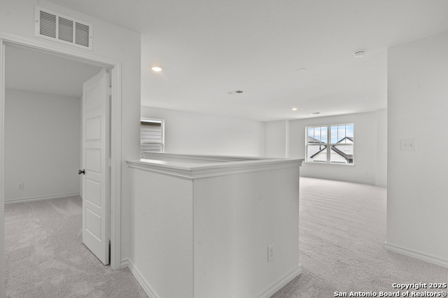 Image 2 of 36 For 944 Heartseed Avenue