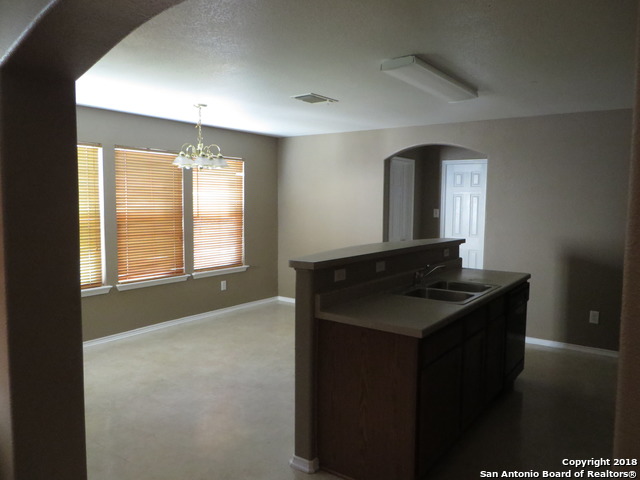 Image 4 of 9 For 13214 Fairacres Way