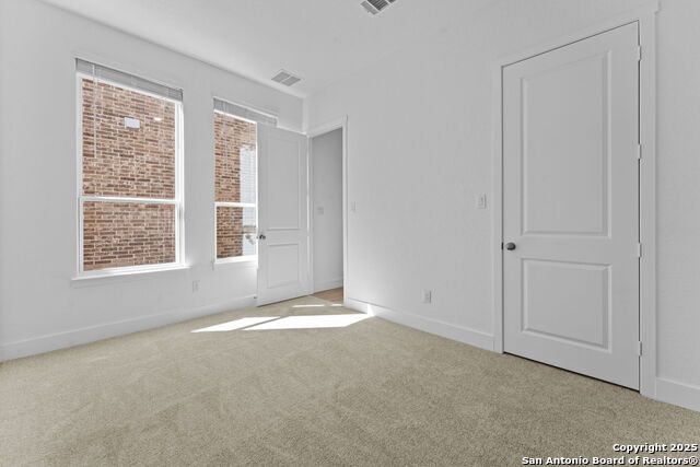 Image 13 of 37 For 5496 Paschal Park