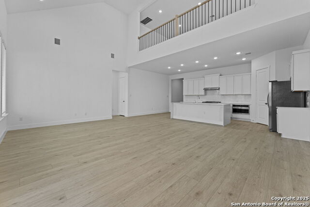 Image 19 of 37 For 5496 Paschal Park