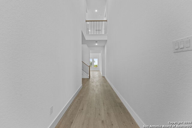 Image 2 of 37 For 5496 Paschal Park