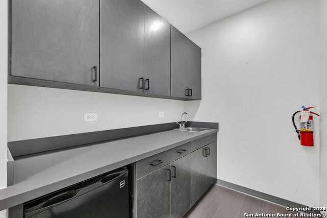 Image 12 of 20 For 931 Basse