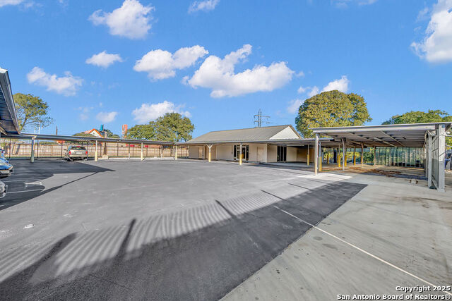 Image 2 of 20 For 931 Basse