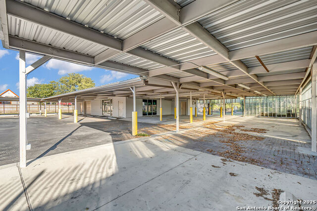 Image 3 of 20 For 931 Basse