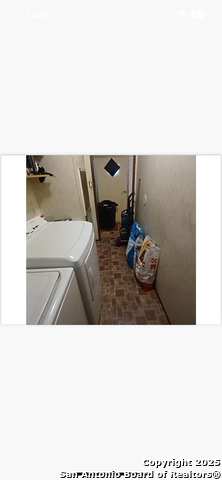 Listing photo id 8 for 109 Hackberry