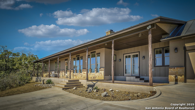 Image 4 of 17 For 515 Settlers Way North