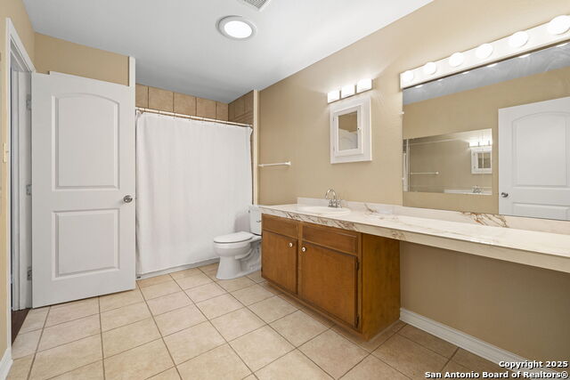 Image 16 of 33 For 31919 Jay Bird