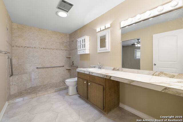 Image 20 of 33 For 31919 Jay Bird