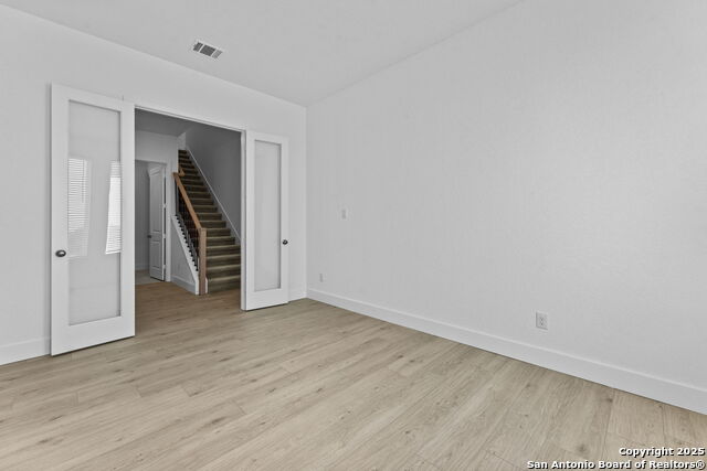 Image 10 of 39 For 5492 Paschal Park