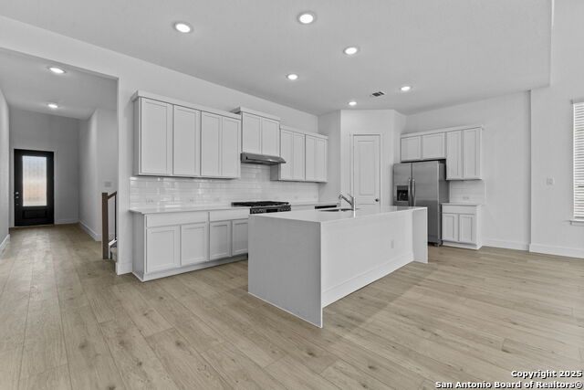 Image 12 of 39 For 5492 Paschal Park