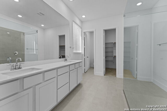 Image 20 of 39 For 5492 Paschal Park