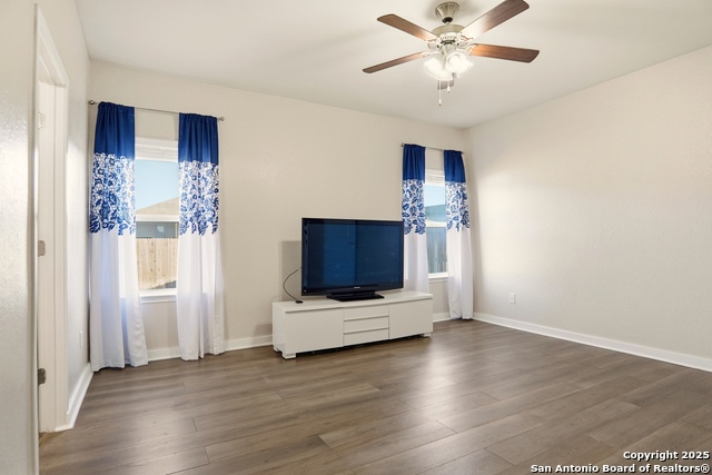 Image 13 of 36 For 143 Laurel Grace