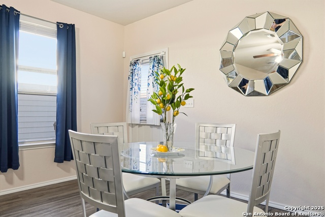 Image 8 of 36 For 143 Laurel Grace