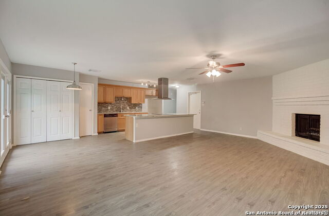 Image 6 of 25 For 13614 Larkbrook