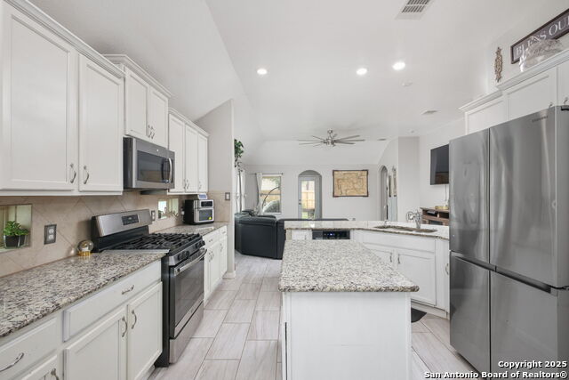 Image 12 of 39 For 15143 Gelding