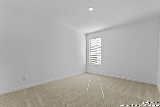 Listing photo id 8 for 3824 Northaven