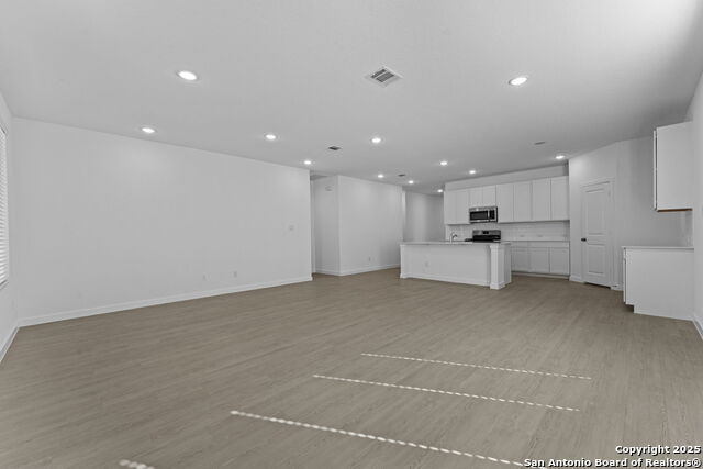 Listing photo id 15 for 3824 Northaven