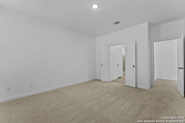 Listing photo id 17 for 3824 Northaven